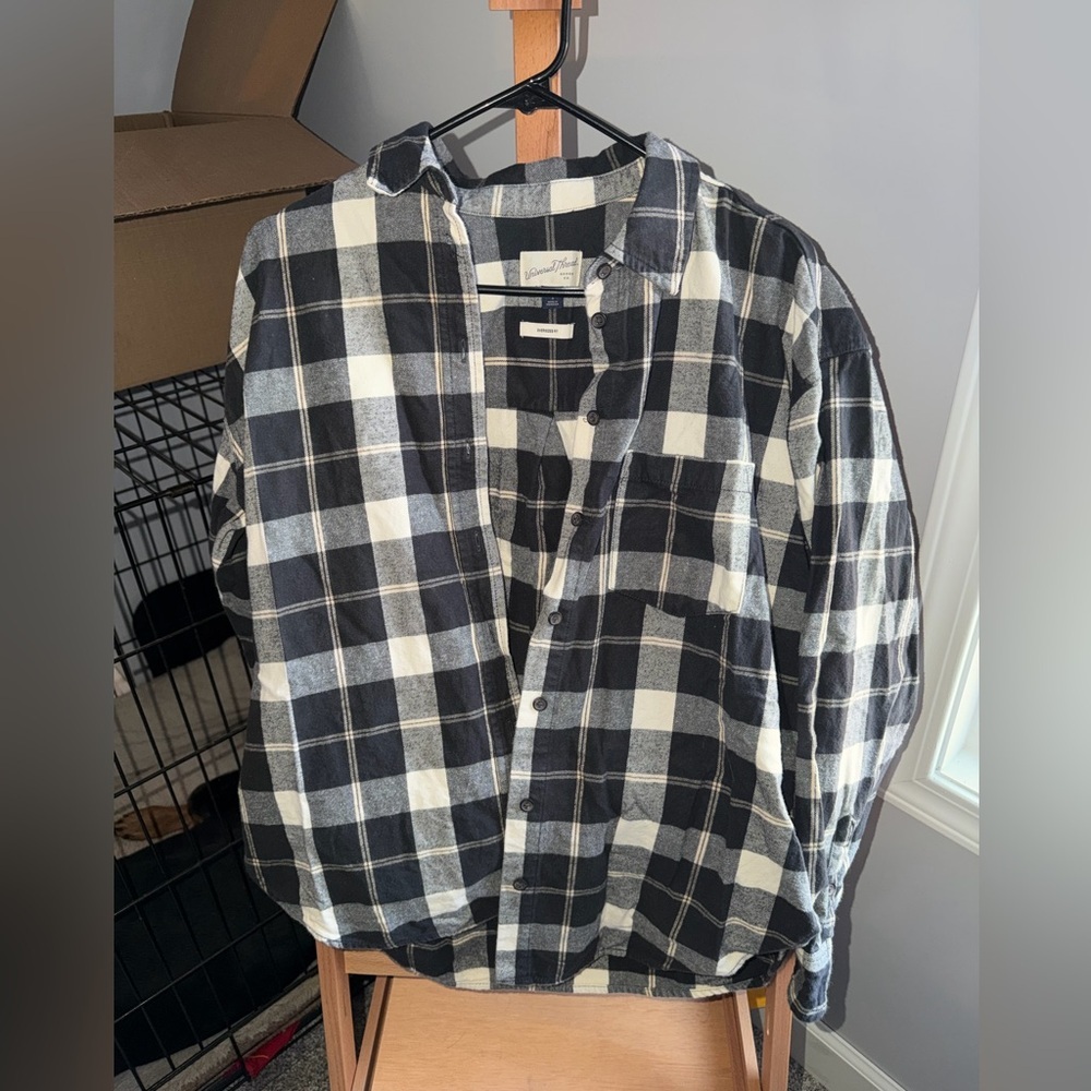 Universal Thread Black and White Checkered flannel
